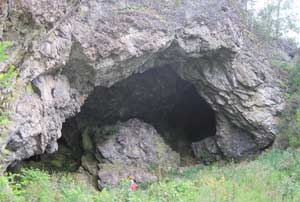Вход в Киндерлинскую пещеру